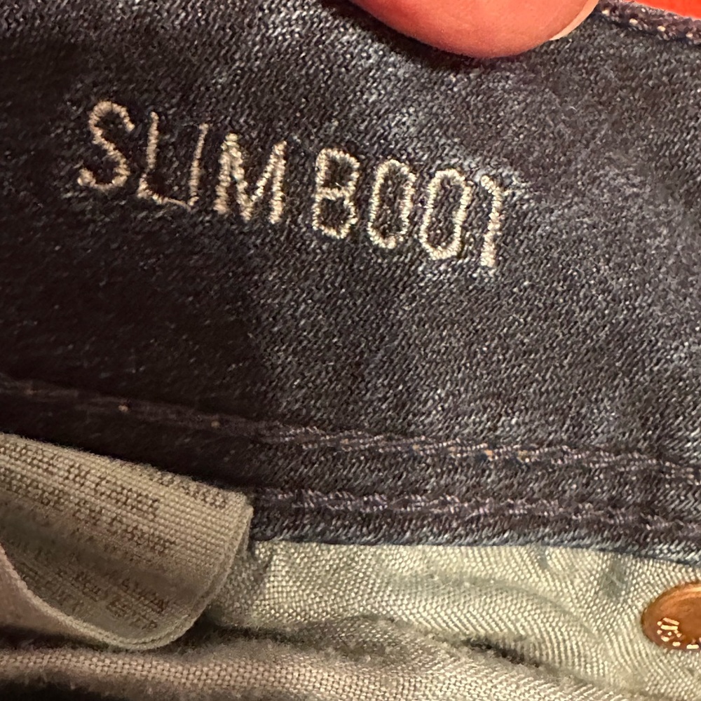 American Eagle Dark Wash Women’s Jeans - super stretch slim boot w/RawHem - Picture 9 of 9